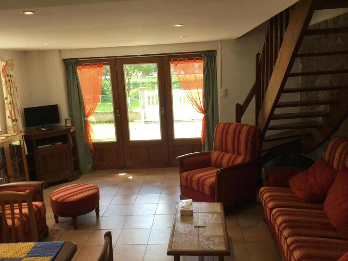 Vila La Garenne Exideuil-sur-Vienne Exteriér fotografie