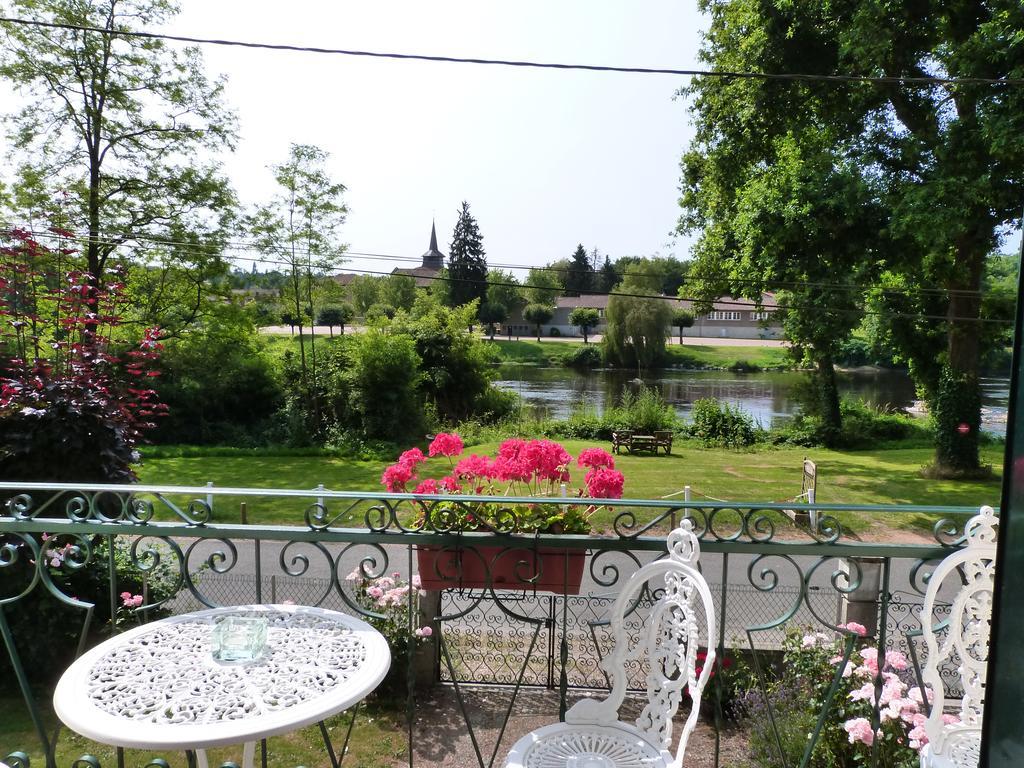 Vila La Garenne Exideuil-sur-Vienne Exteriér fotografie